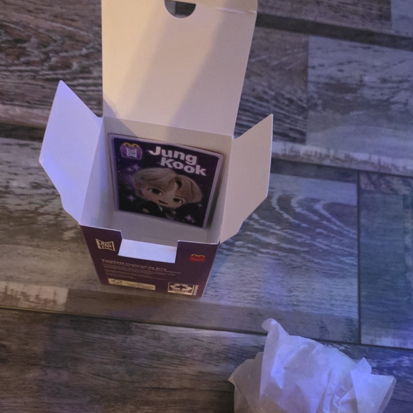 BTS Limited Edition Jungkook Tinytan McDonald's Exclusive - Picture 6 of 9